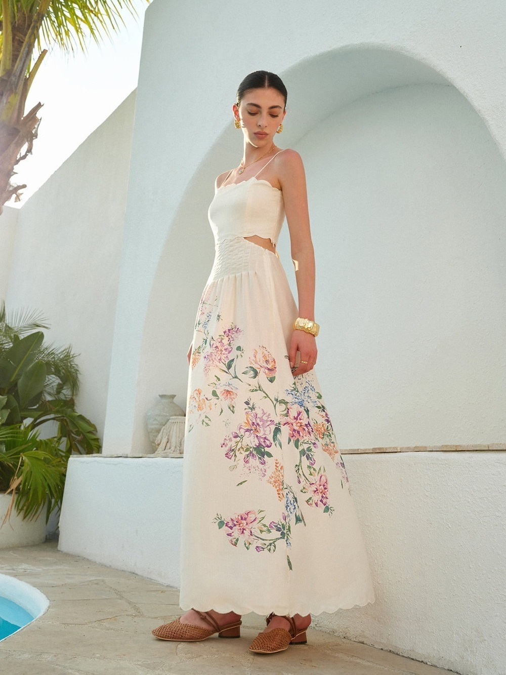 Commense Floral Print Lace-Up Back Sleeveless Dress